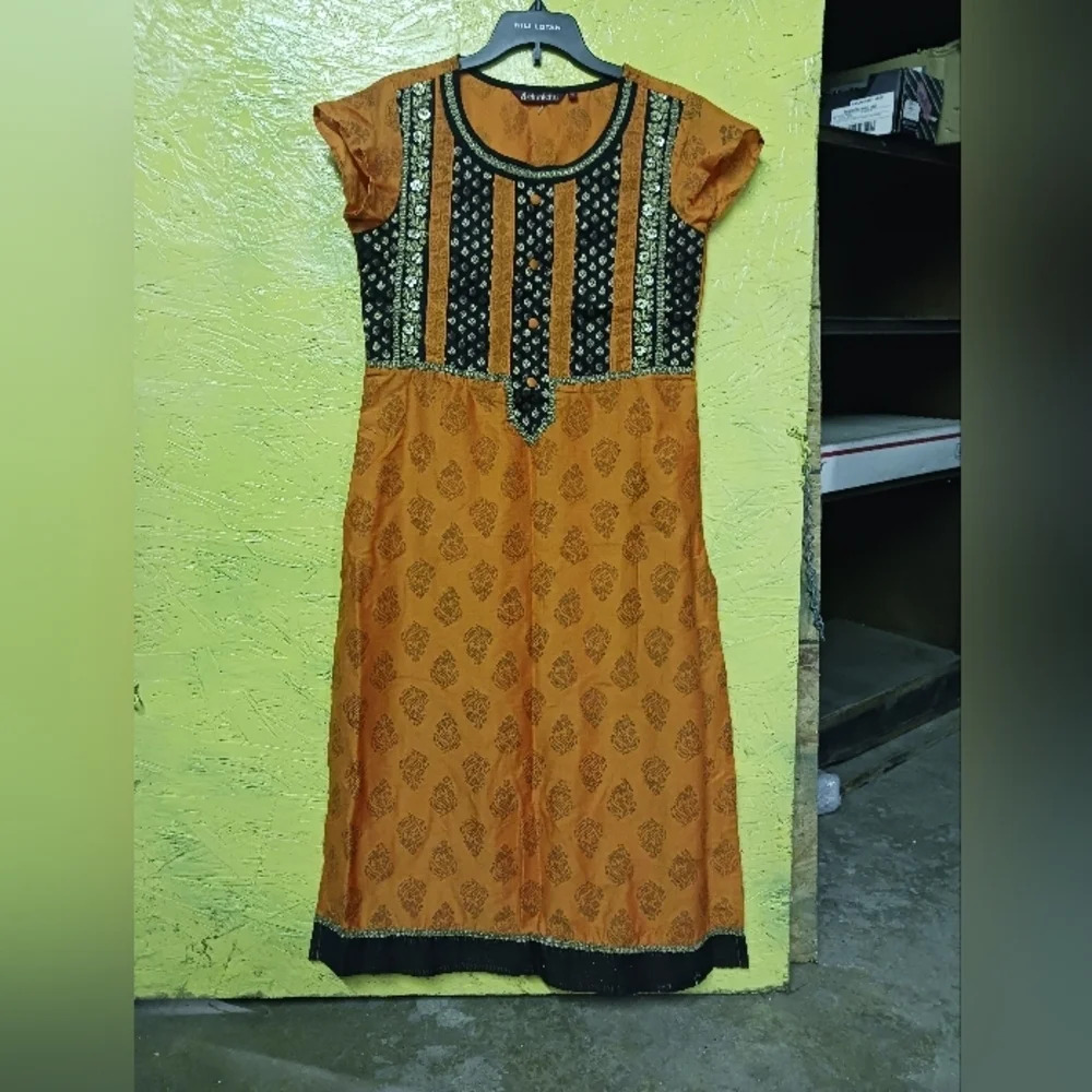 Ethnicity Small ladies dress